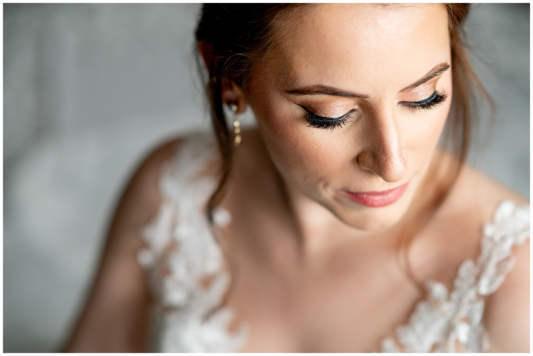 The Chocksett Inn bridal portrait 